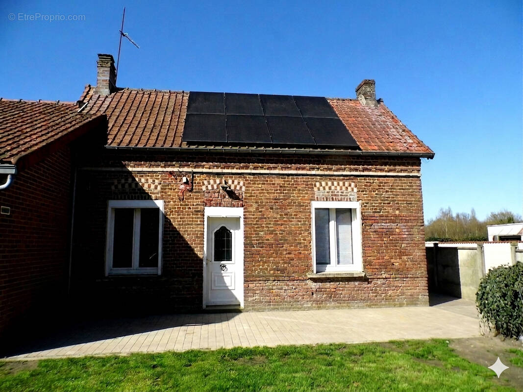 Maison à VAUX-ANDIGNY