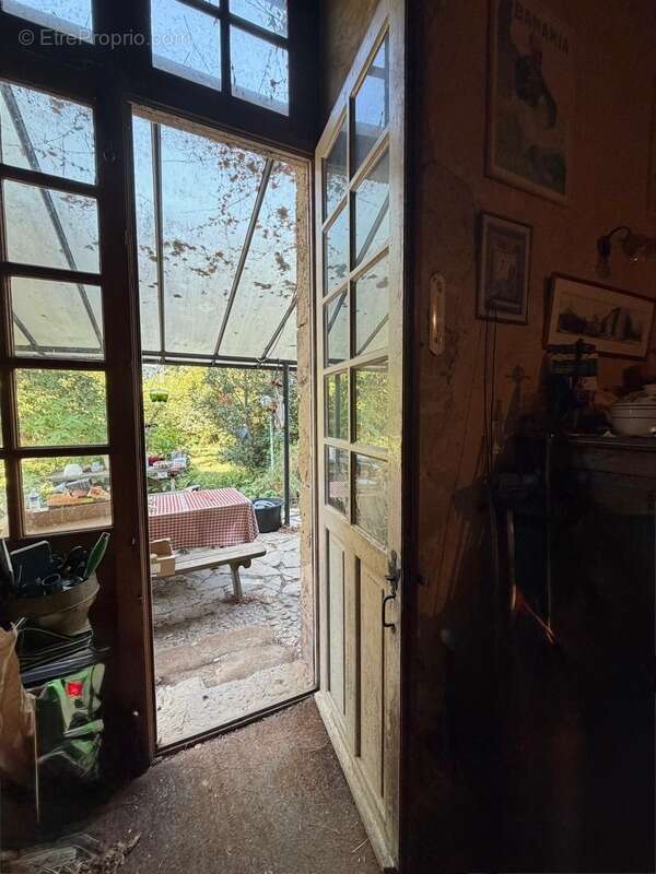MARCIAC(32): ancienne SEIGNEURIE avec BEAU CHATEAU XIV sur 3,5ha, cachée, au bout du chemin, sans voisin, en campagne, 500m2 hab - photo 48