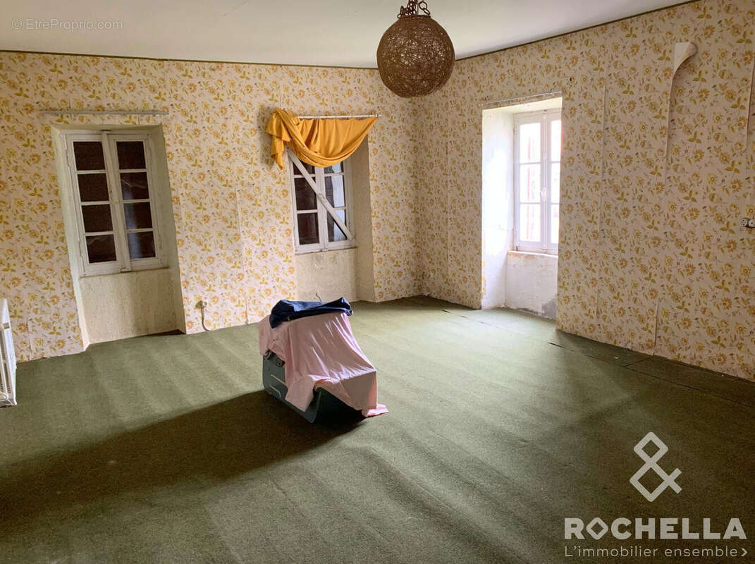 Maison à AIGREFEUILLE-D&#039;AUNIS