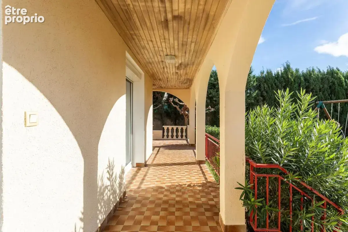 Maison/Villa T9 de 195 m² à Lignan-sur-Orb 34490 - photo 5
