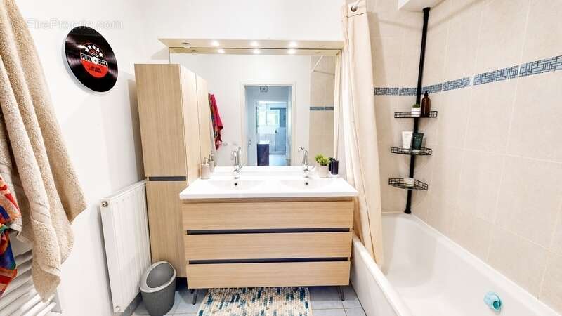 Appartement à LIEUSAINT