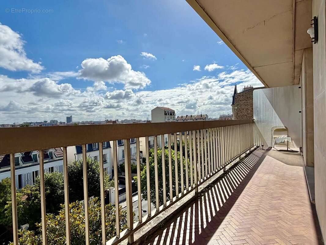 Appartement à BOIS-COLOMBES