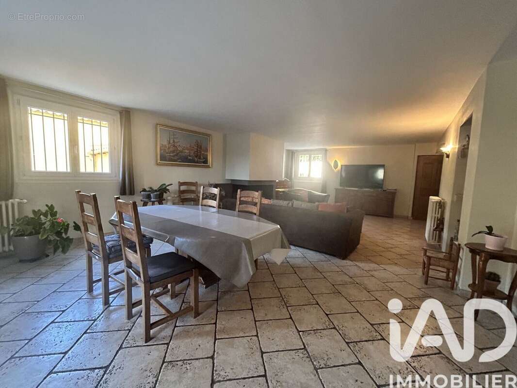 Photo 8 - Maison à PERTUIS