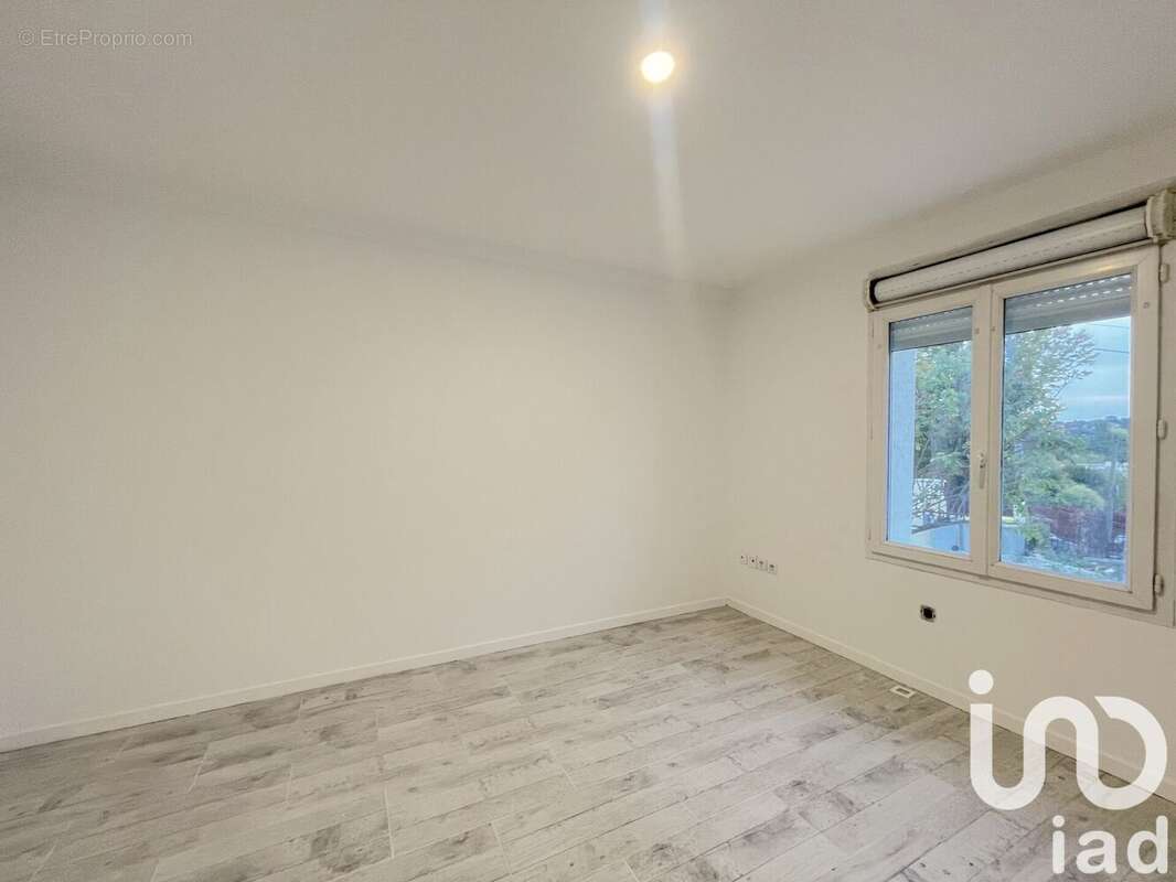 Photo 4 - Maison à BRUNOY