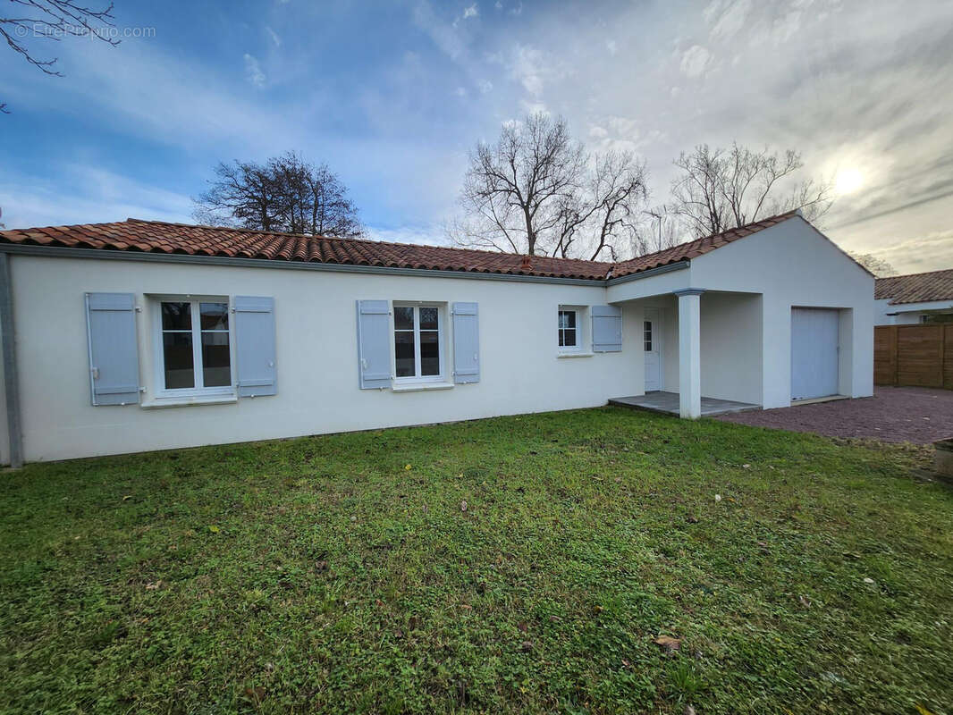 Maison à SAINT-HILAIRE-DE-RIEZ