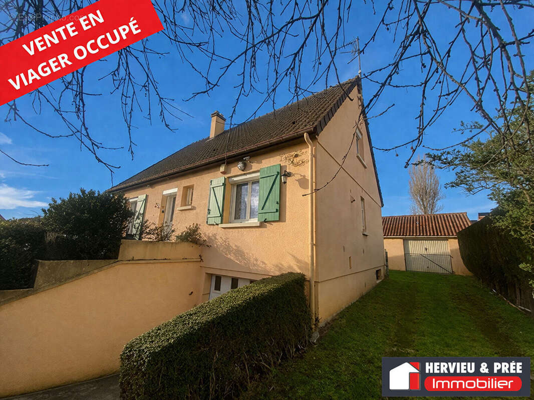 Maison à LION-SUR-MER