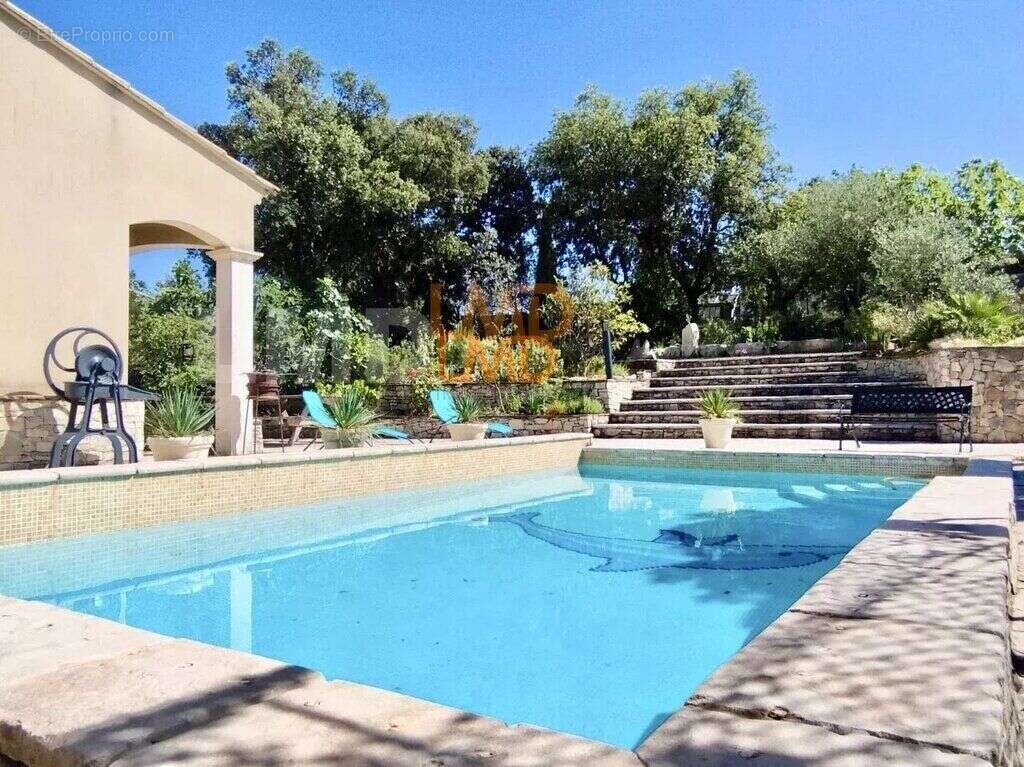 Propriété avec piscine, appartements indépendants et vue nature - photo 8