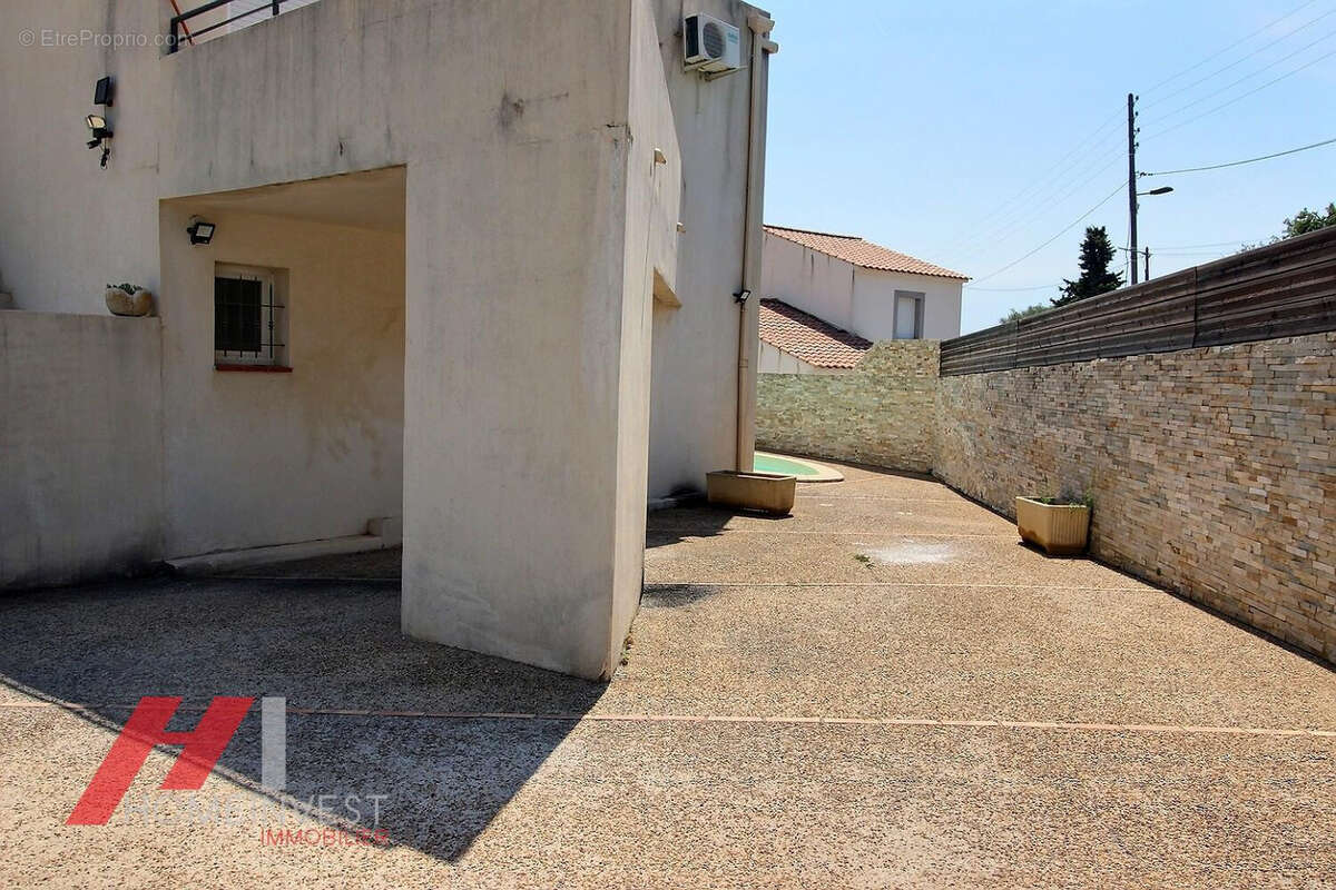 Rez-de-Villa de plain-pied T3/4 de 84 m2 avec piscine Chateau-Gombert / Palama - photo 17