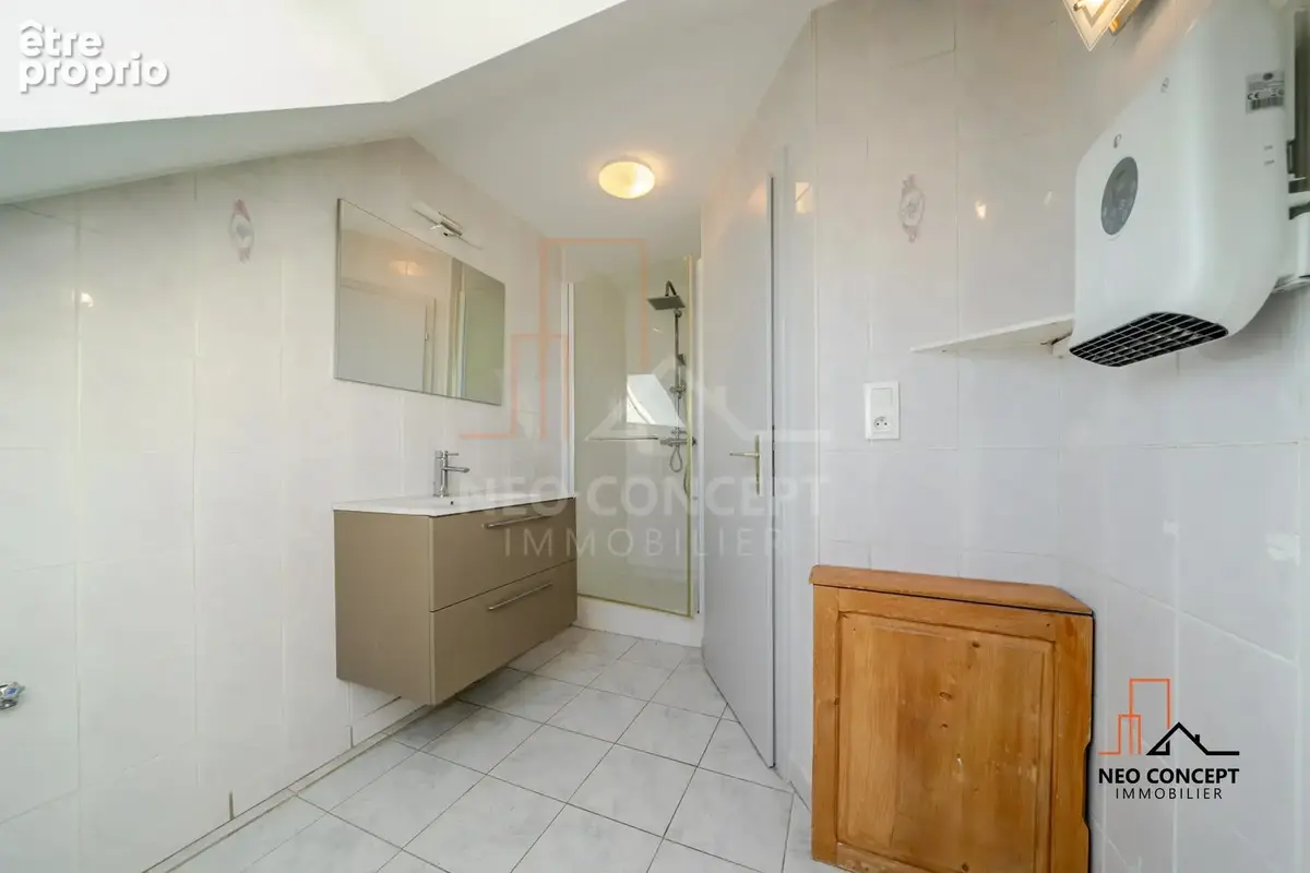 * GEUDERTHEIM - Très beau 3 pièces situé dans une petite copropriété de 3 logements, avec vue magnifique du balcon !! * - photo 9