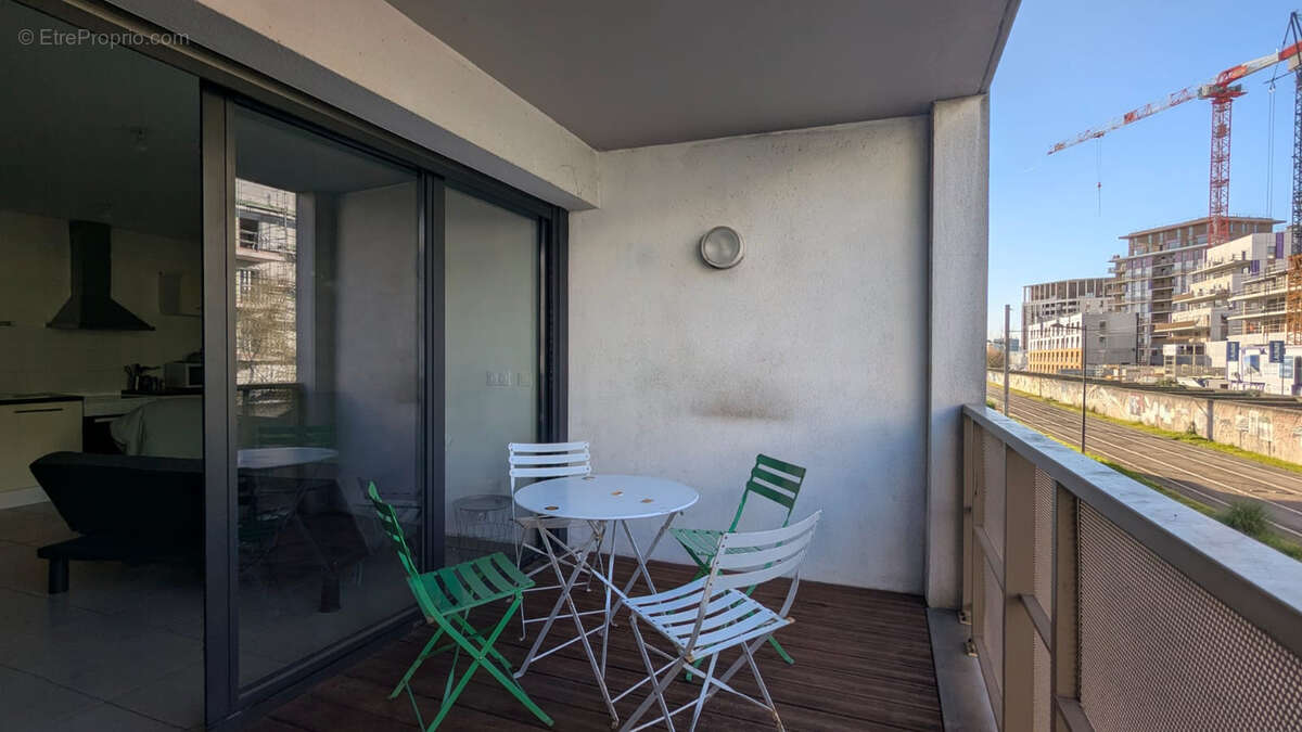 Appartement à BORDEAUX