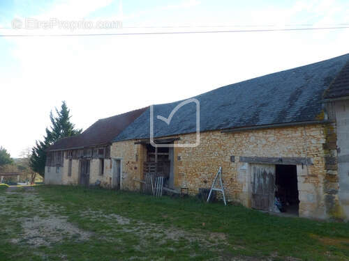 Maison à GOURDON