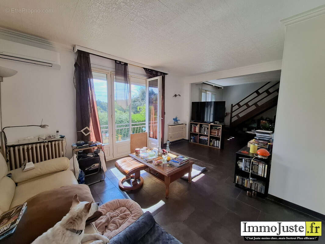 Maison 170 m² à Epernon  - photo 8
