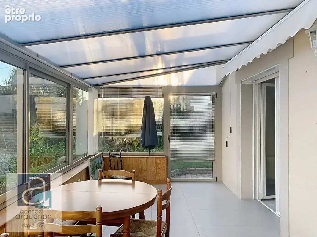 A Dinard, près de tout, Une Jolie maison traditionnelle, Vie de Plain Pied - Jardin Ravissant - Véranda  implantée sur un jardin - photo 4
