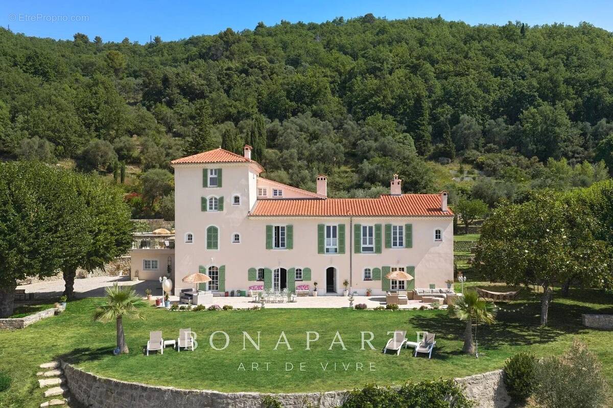 Maison à GRASSE