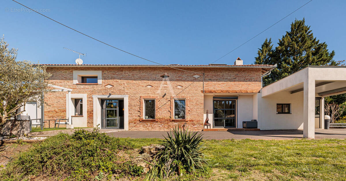 Maison à LEVIGNAC