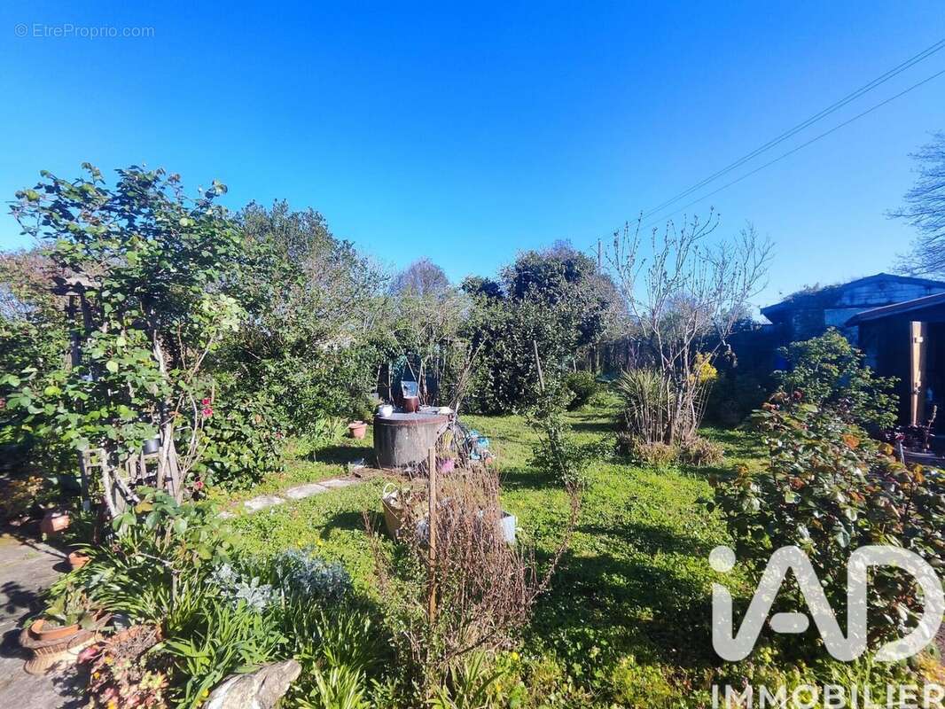 Photo 2 - Maison à VAYRES