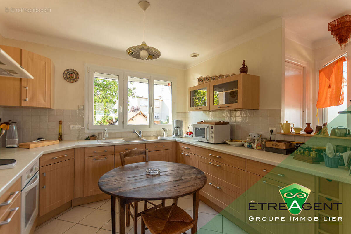 Maison CONCHES-EN-OUCHE - 84 m² - 3 chambres - photo 7