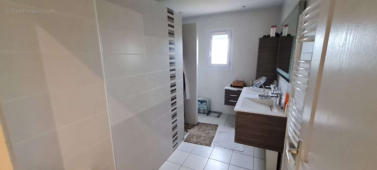 Maison à LAROQUE-TIMBAUT