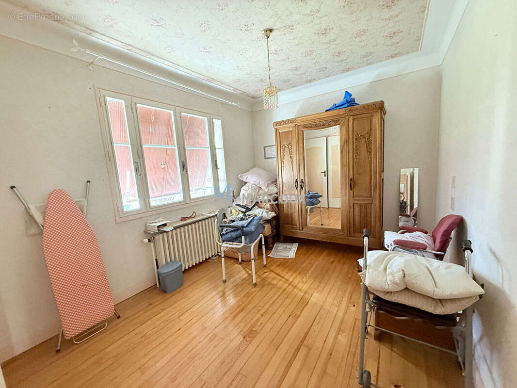 Maison à MONTBRISON