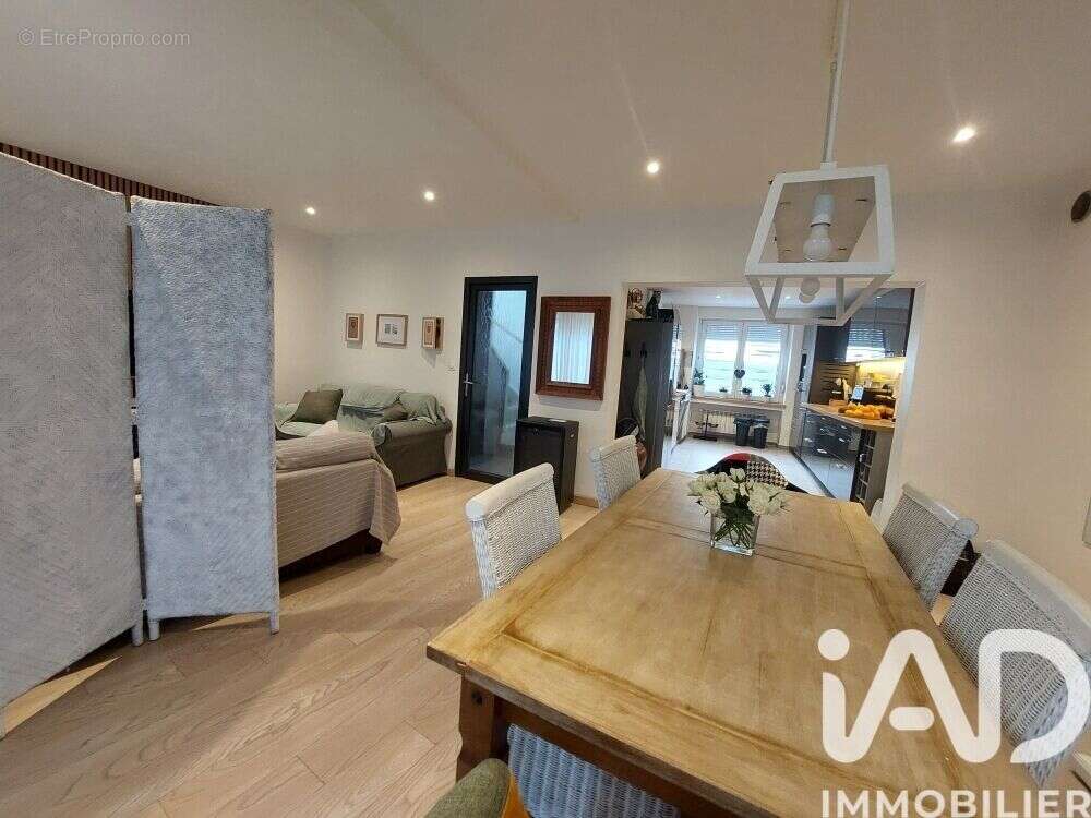 Photo 6 - Maison à NEUFCHEF
