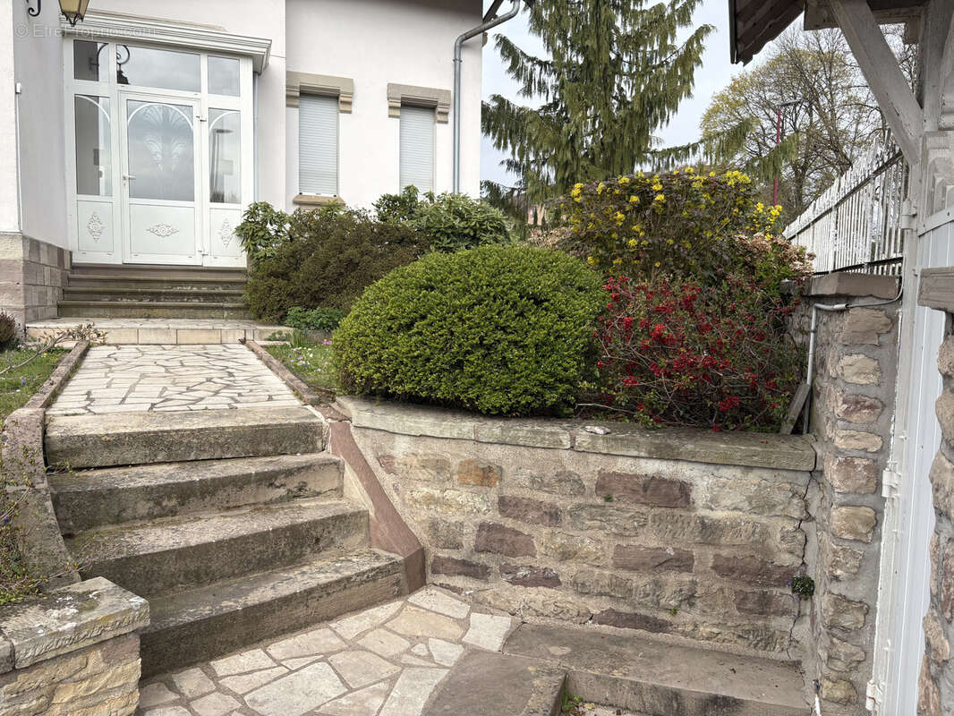 Maison à LUXEUIL-LES-BAINS