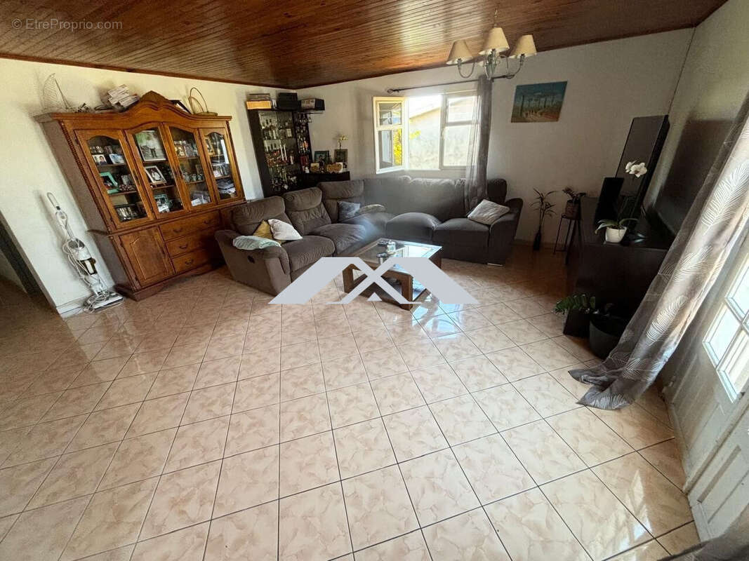 Maison à PETITE-ILE