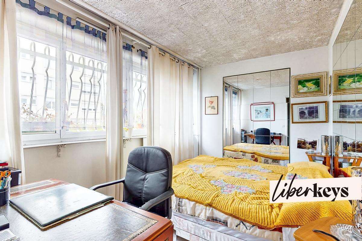 Appartement à CLICHY-SOUS-BOIS