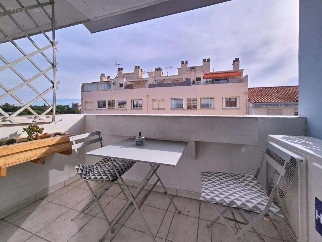 Appartement à CAGNES-SUR-MER