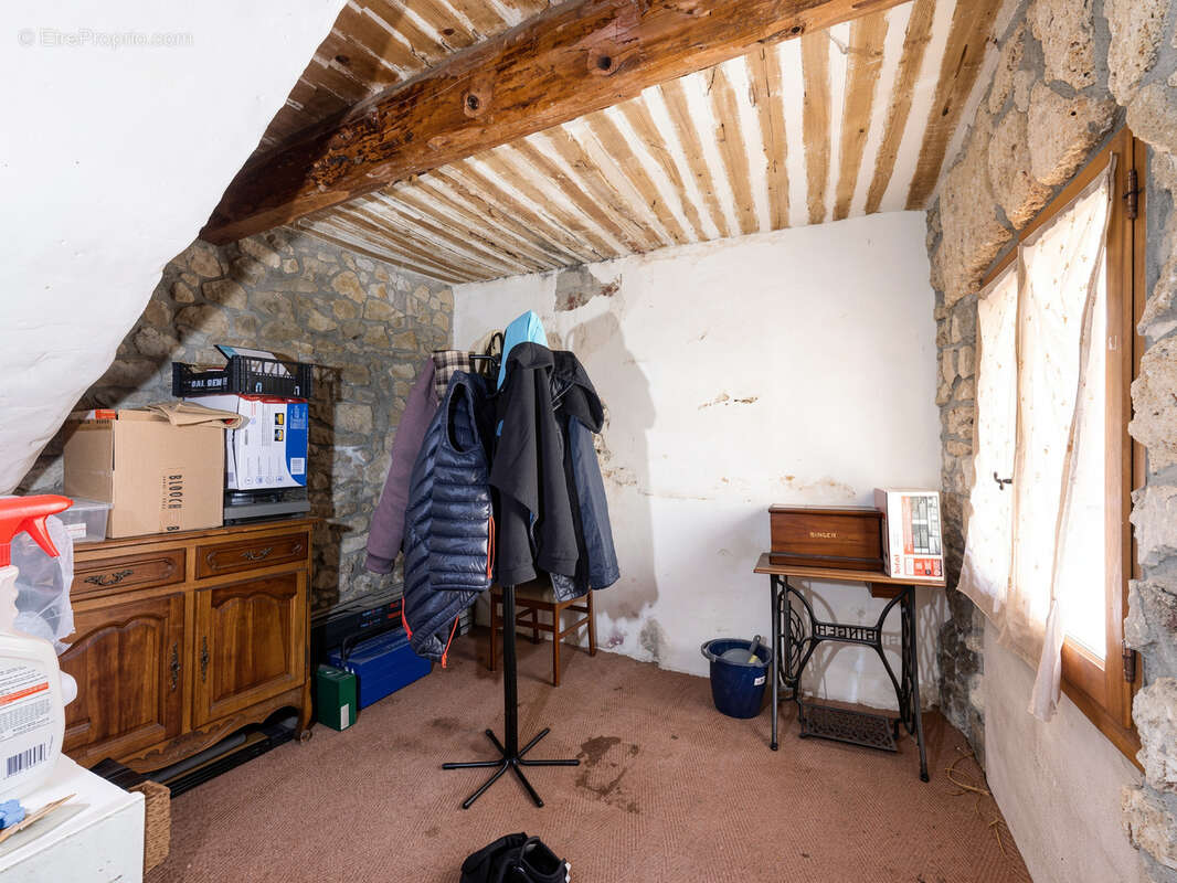 Maison à MEYRARGUES