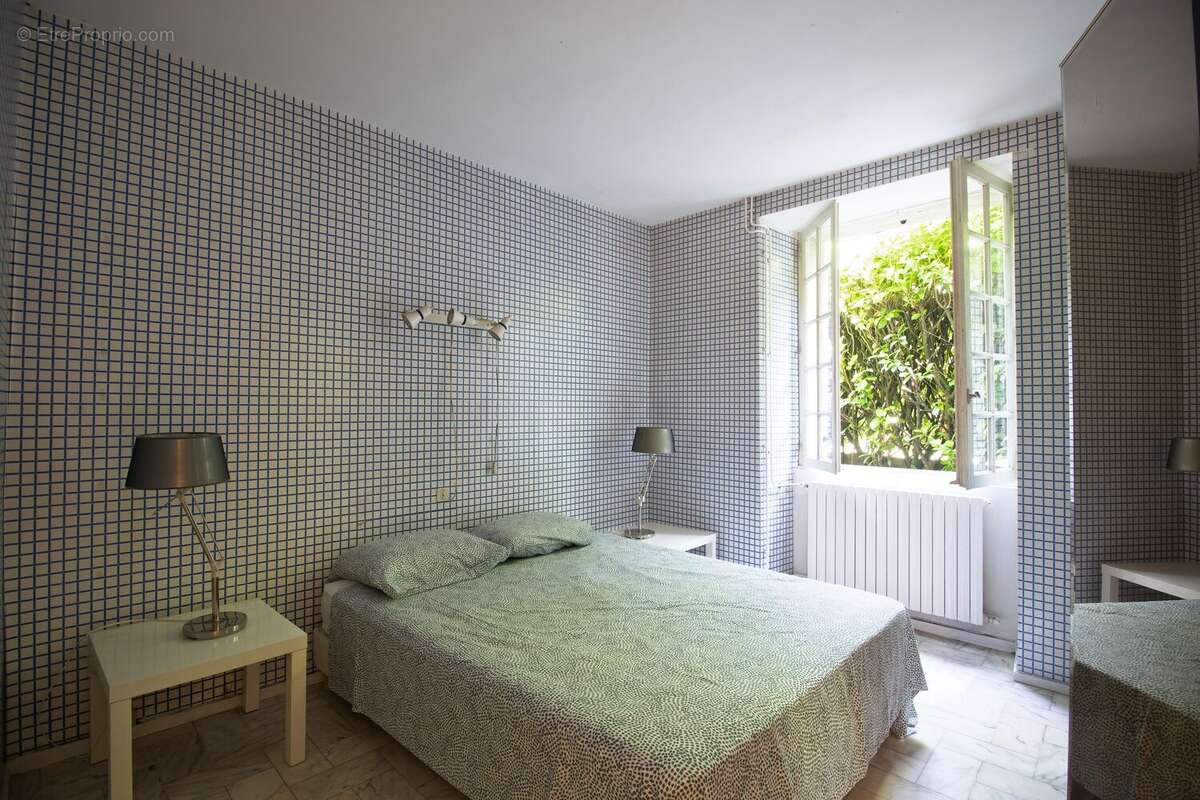 Maison à ANTONNE-ET-TRIGONANT