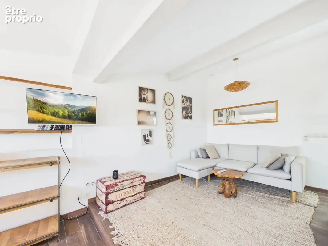Duplex 2 pièces 37 m² Carrez vue mer, 46 m² au sol, terrasse 14 m² — Le Cannet, Vieux Cannet - photo 2