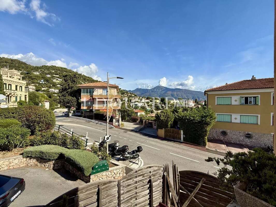 Appartement à ROQUEBRUNE-CAP-MARTIN