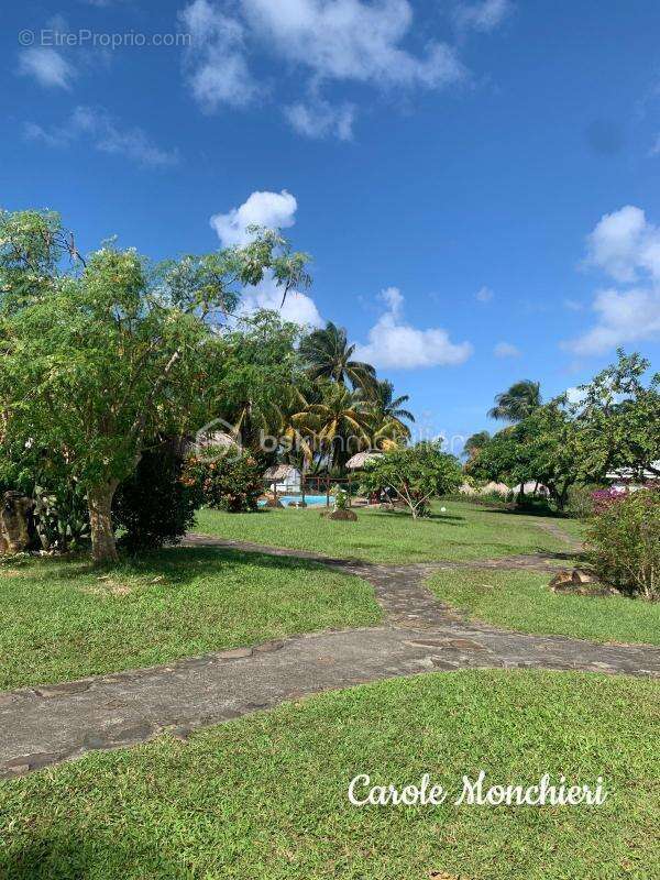 Maison à SAINTE-ROSE