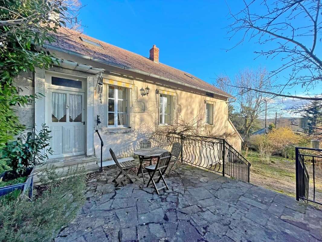 Maison à DUN-LES-PLACES