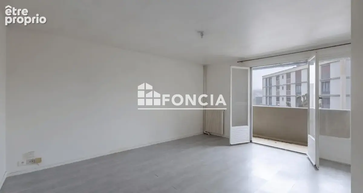 Charmant studio avec balcon, cave et parking - Quartier DUNOIS - photo 4