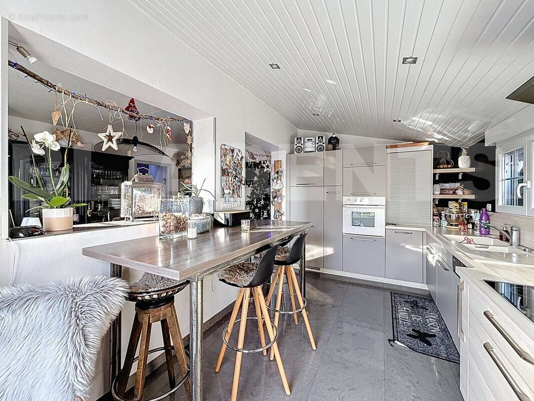 michaud-marie-laure_00007 - Maison à MERCY-LE-BAS