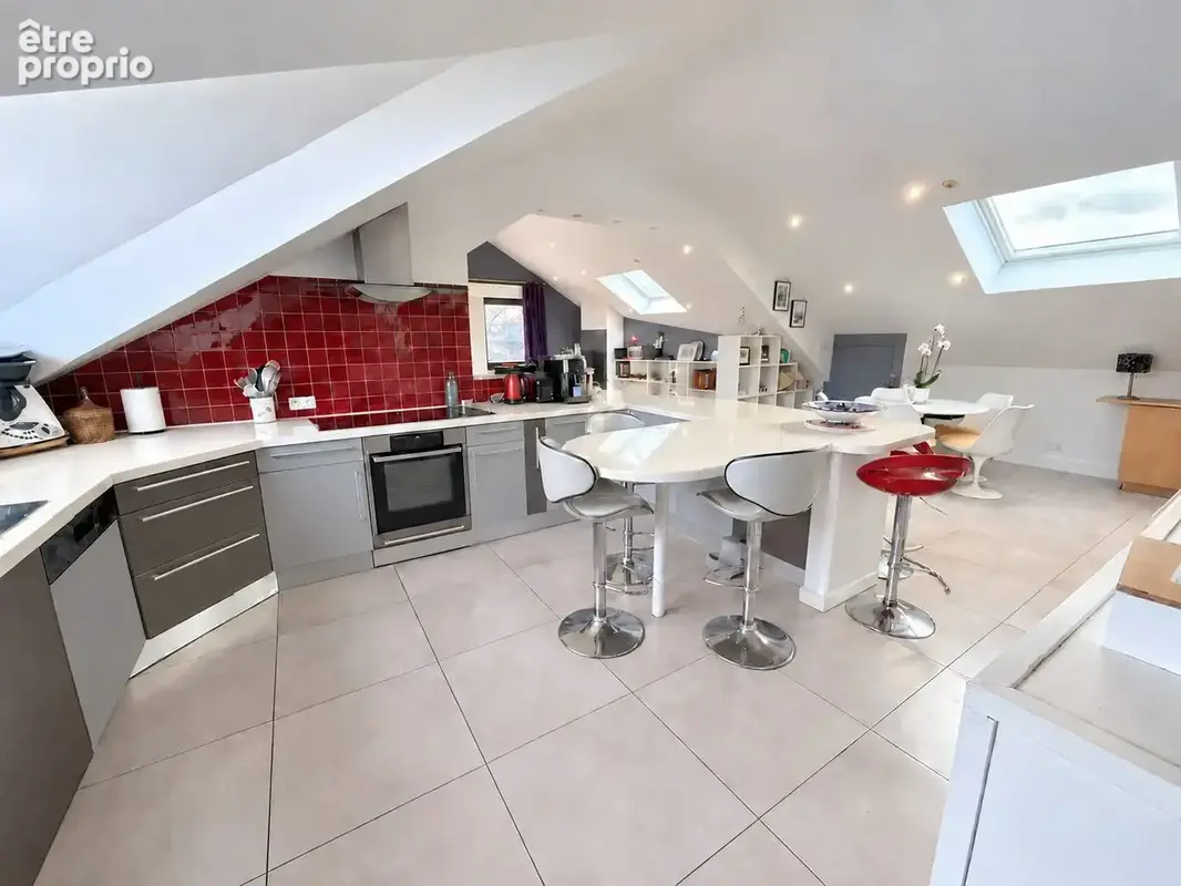 Appartement 3 pièces 92 m² à vendre à Perros-Guirec (22700) - photo 2