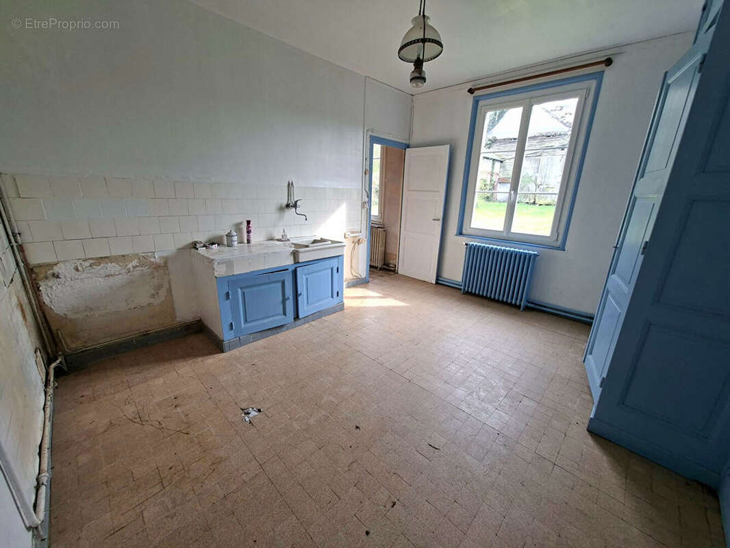 Maison à BRAYE-EN-THIERACHE