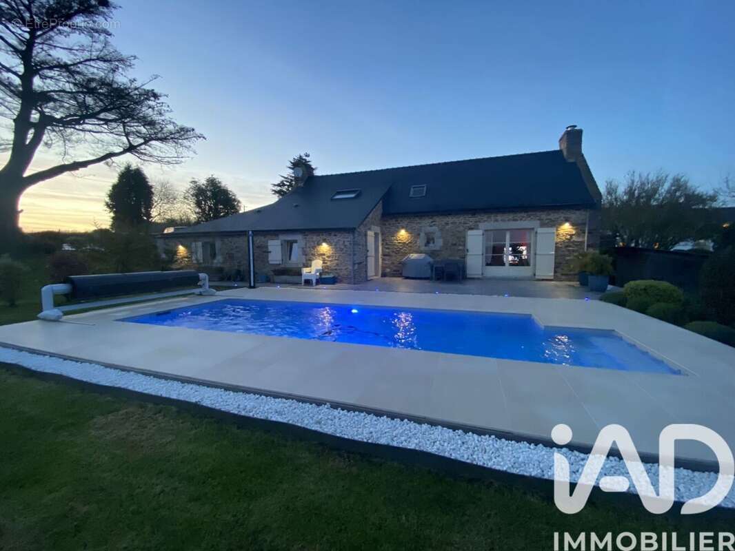 Maison 150 m² à Clohars-Carnoet  - photo 4