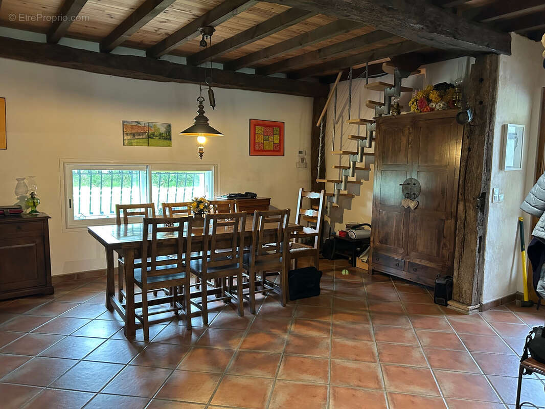 Maison à DAMAZAN