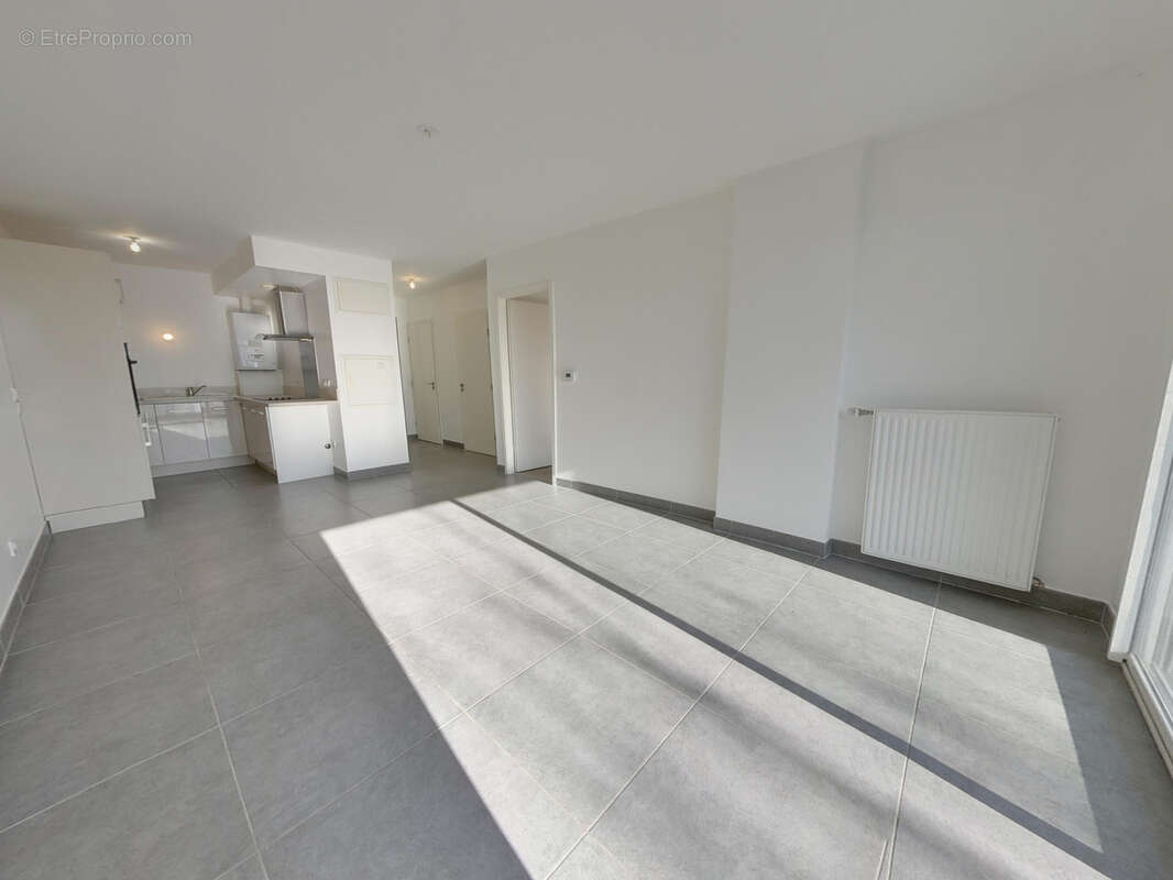 Appartement à MEYLAN