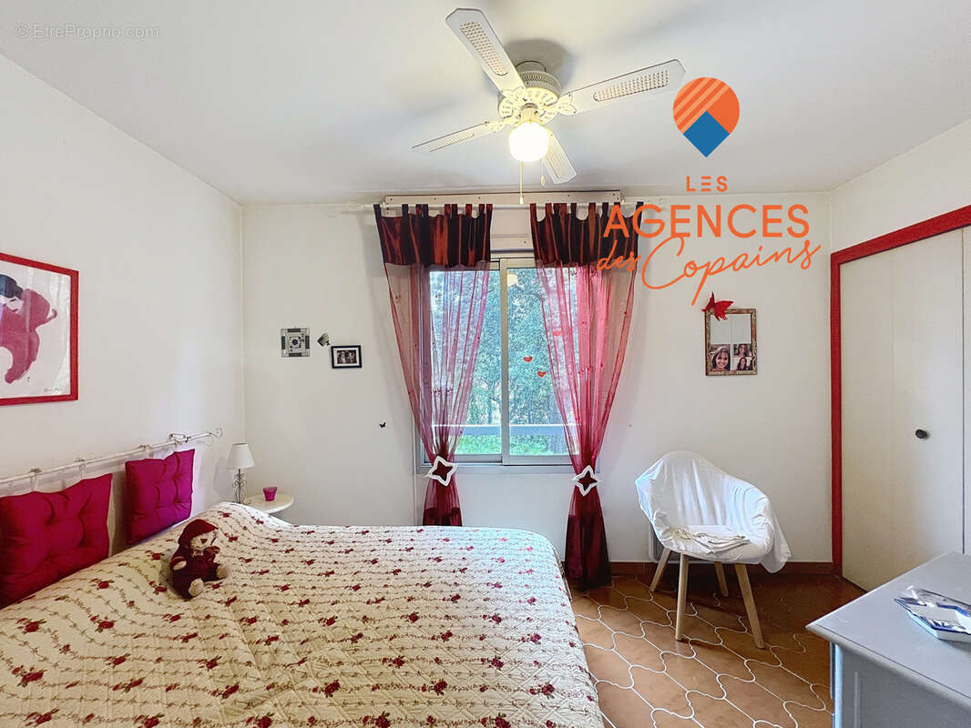 Appartement à SIX-FOURS-LES-PLAGES