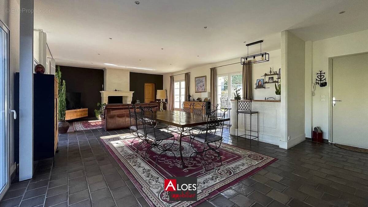 Maison à AIGUES-MORTES