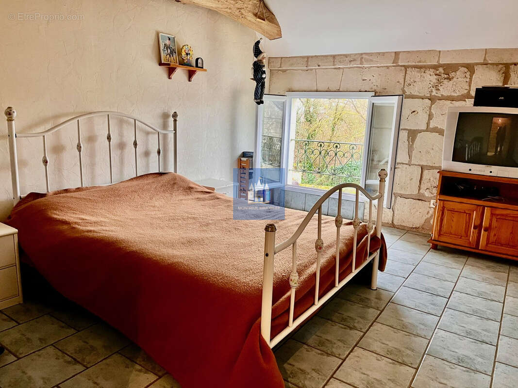 Maison à EPIEDS
