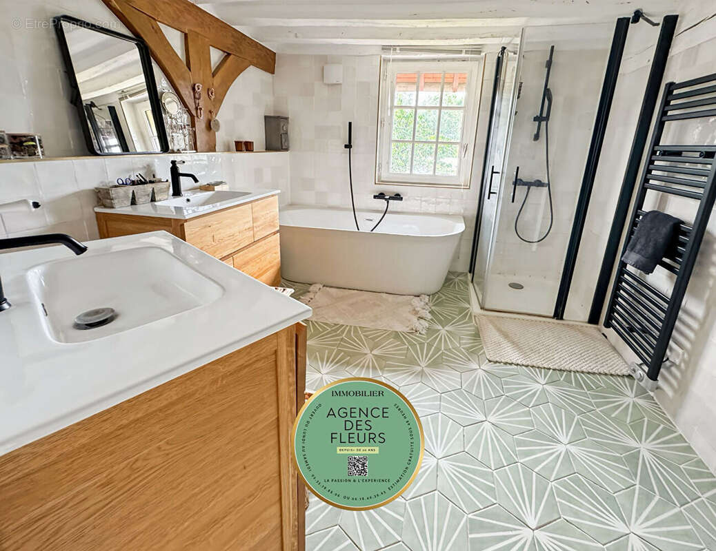 Maison à TOURVILLE-LA-RIVIERE