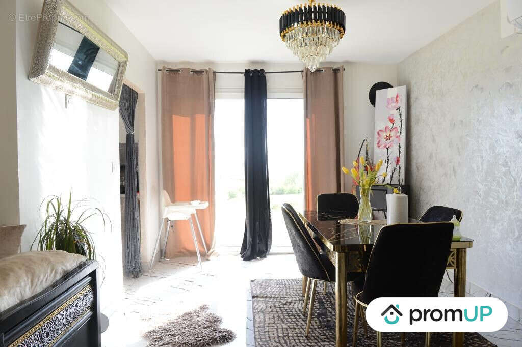 Maison à CASTELNAU-SUR-GUPIE