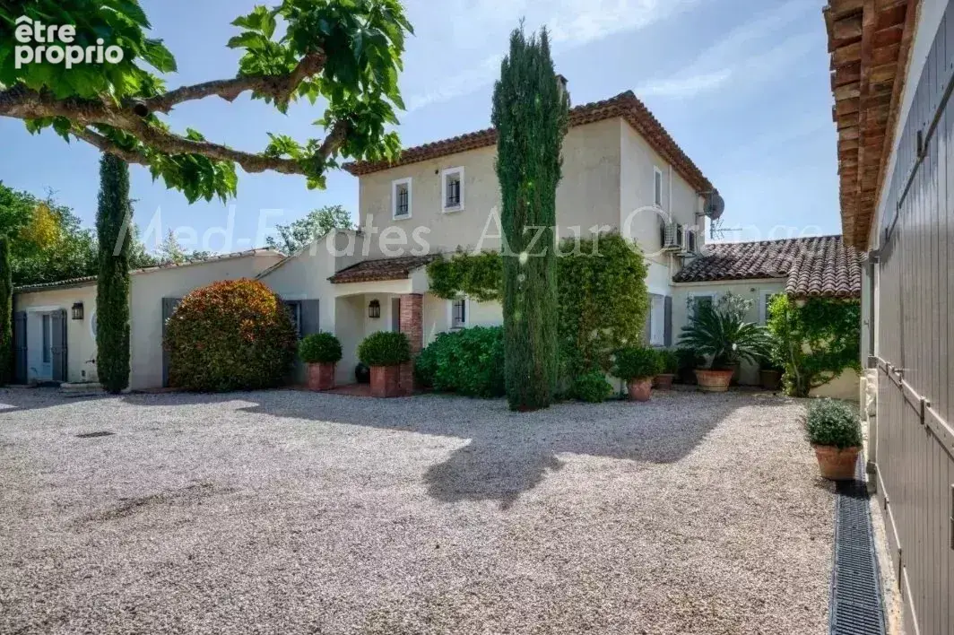 Elegante villa tout proche du centre & plages - photo 17