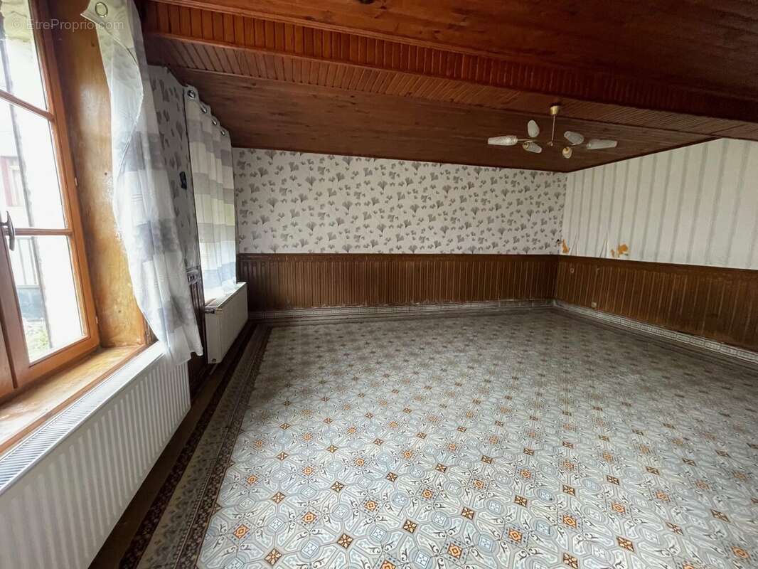Maison à WASSIGNY