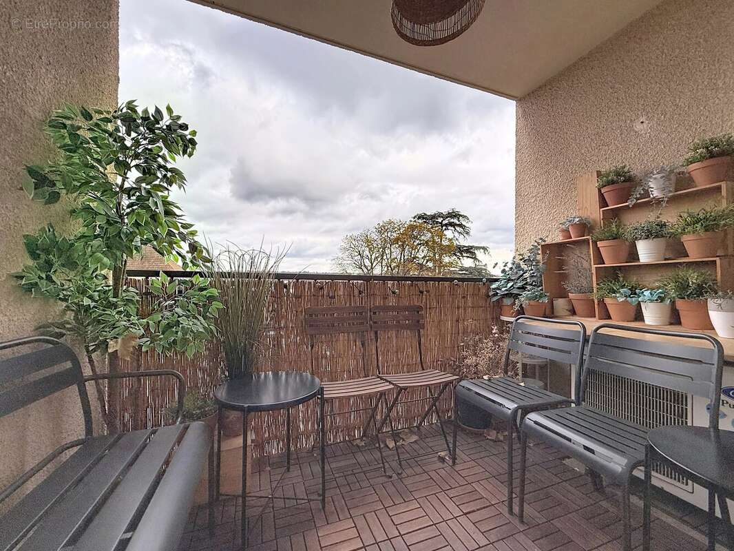 Appartement à VERNAISON