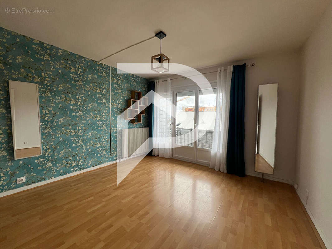 Appartement à MAUREPAS